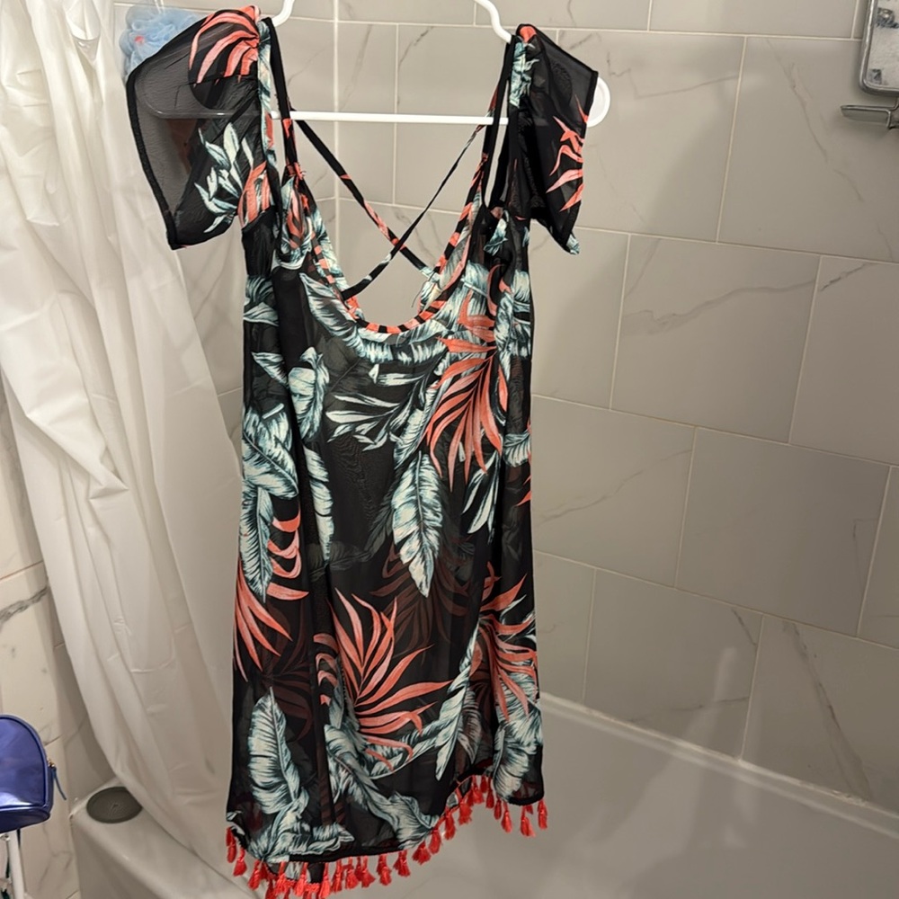 Black Coral Pink & Green Palm Leaves Print Beach Coverup withTassels Size S